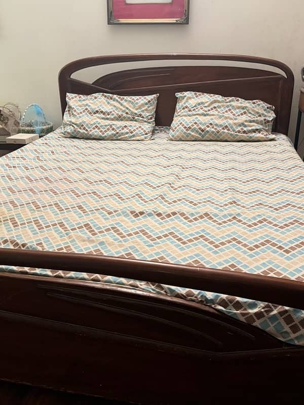 Best quality bed for sale 0