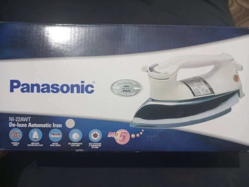 Panasonic NI-22AWT Deluxe Automatic Iron 0