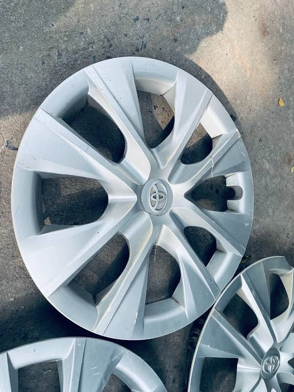 gli 2020 original wheel caps 2