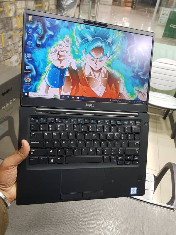 Dell latitude 7290 Touch 9