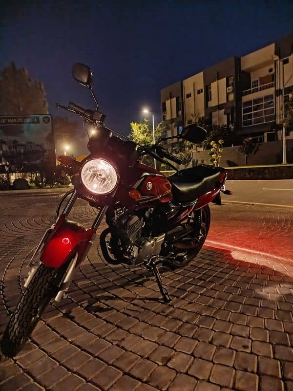 Yamaha YBZ-DX 125 CC 2024 9