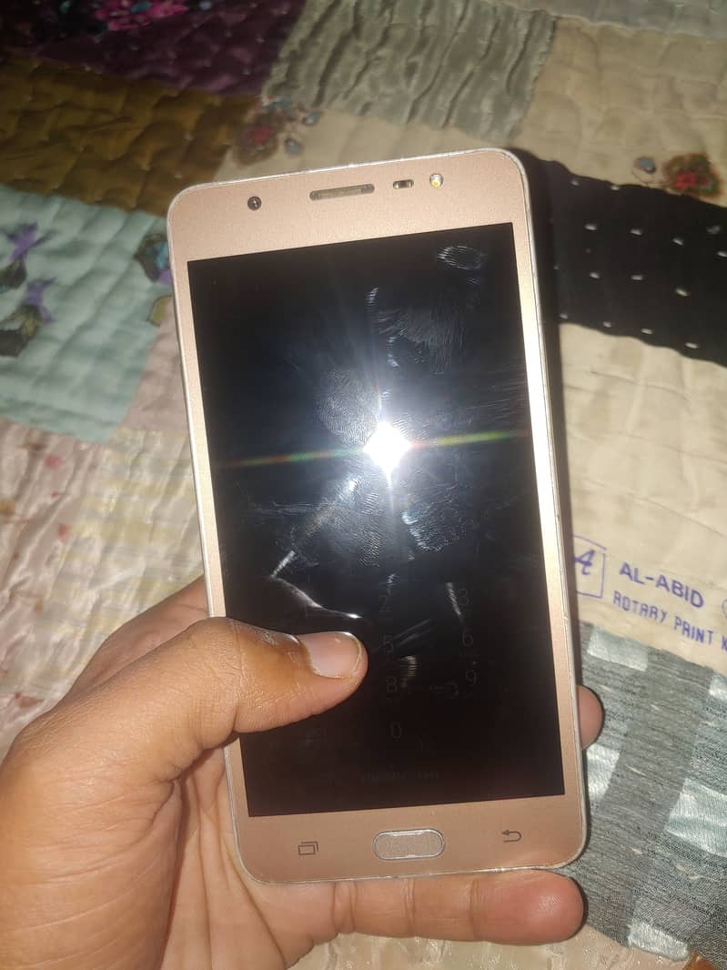 Samsung j7 max only mbil hy excahng possibal 1