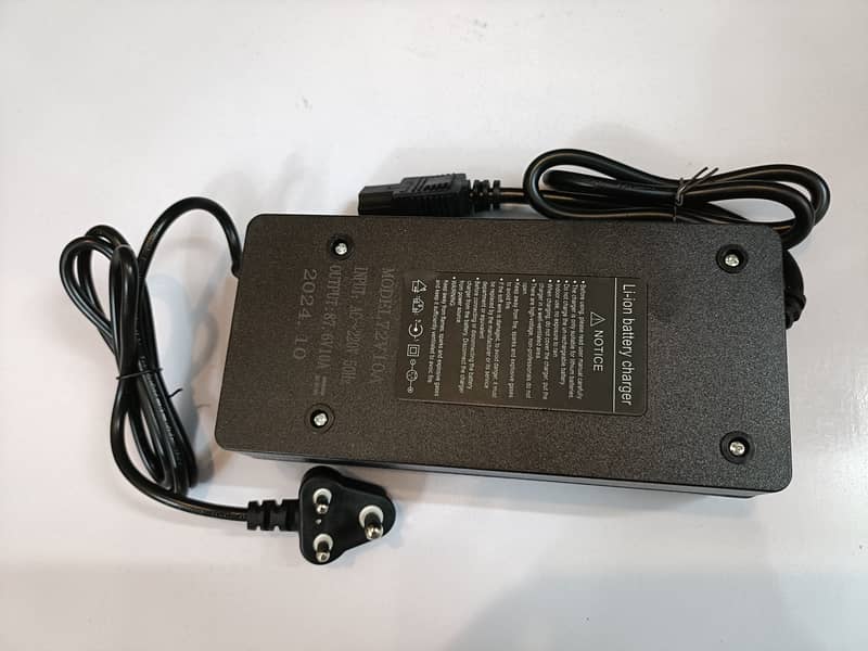 72V/10A 24S Lithium Iron Phosphate/Li Ion/Lead acid charger (87.6V) 3