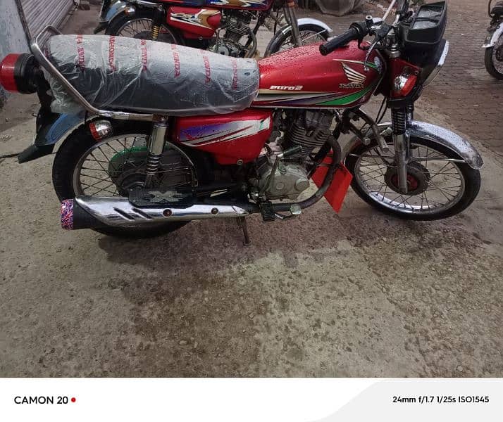 Good coundayion motorcycle for sale in daulat nager 1