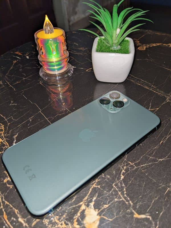 iPhone 11 Pro 256 Midnight Green Non PTA 0