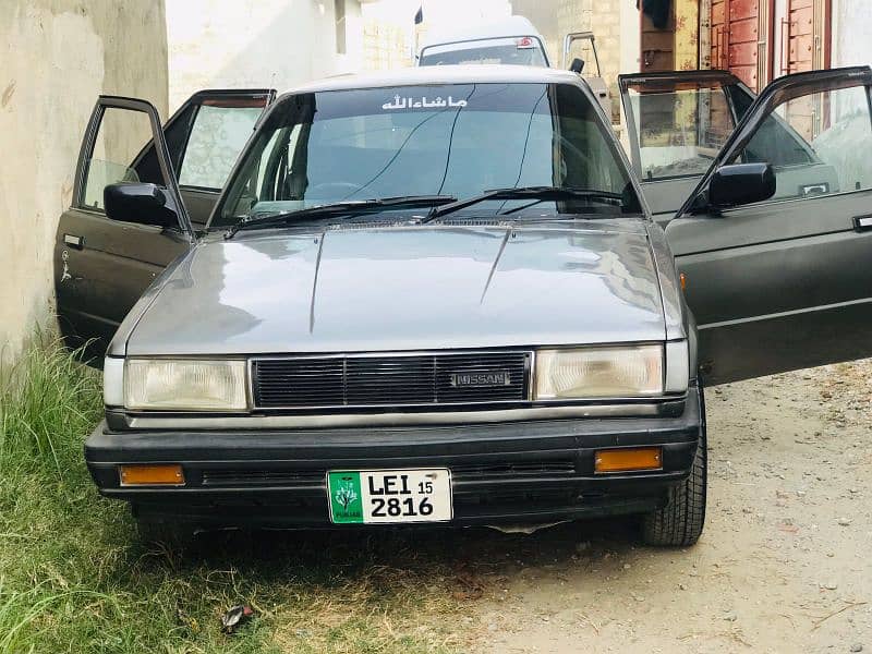 Nissan Sunny 1987 13