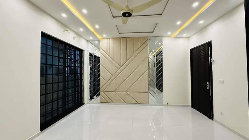 Corner Luxurious Designer 12 Marla Brand New House With Basement For Sale In Bahria Town Lahore 11