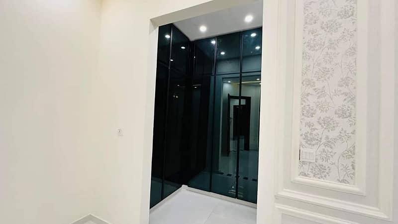 Corner Luxurious Designer 12 Marla Brand New House With Basement For Sale In Bahria Town Lahore 17