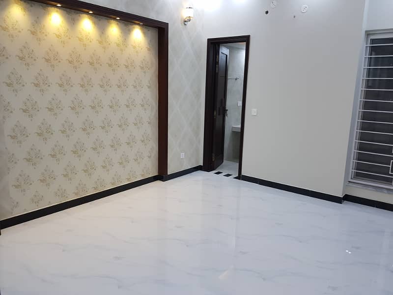 Corner Luxurious Designer 12 Marla Brand New House With Basement For Sale In Bahria Town Lahore 31