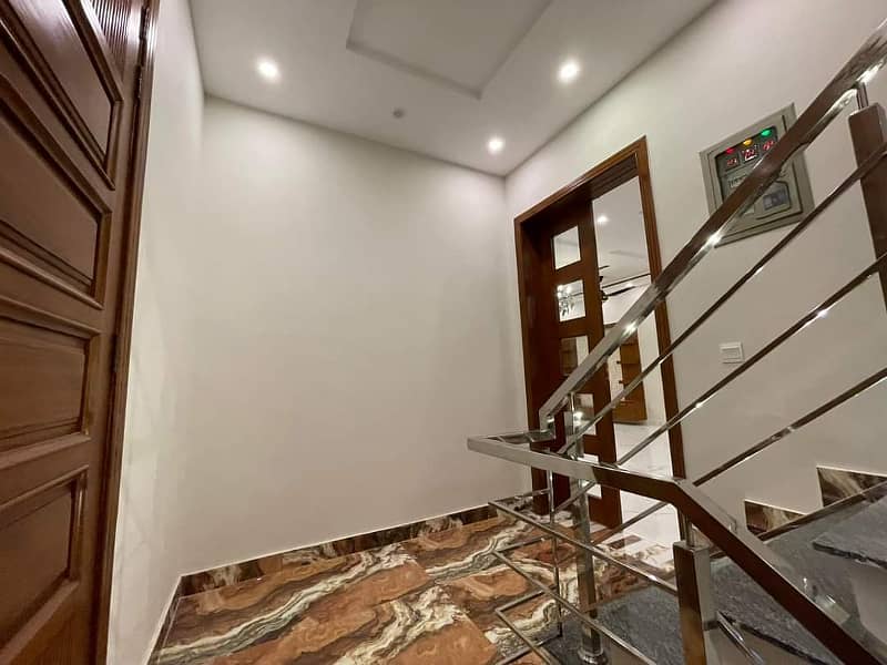 Luxurious Designer 10 Marla Brand New House For Sale In Bahria Town Lahore 9