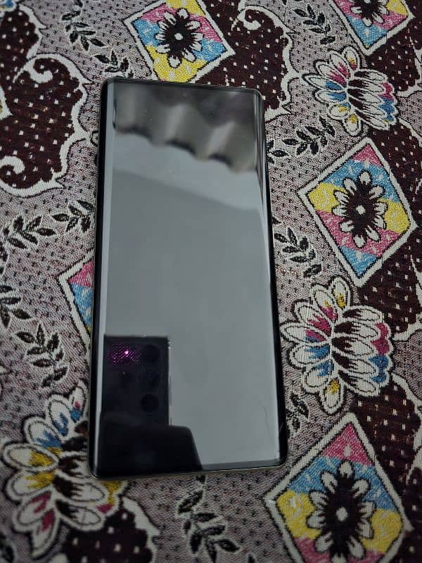 Infinix Hot 40 pro 1