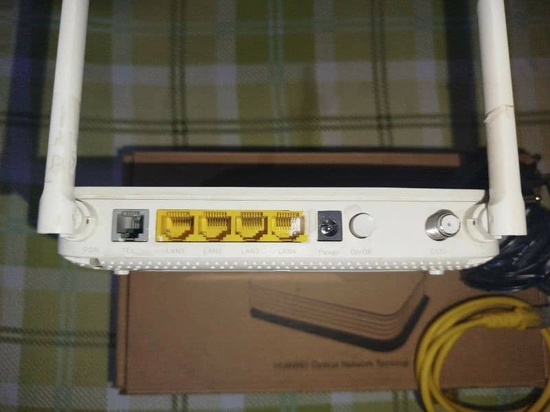 Huawei fiber optical router 1