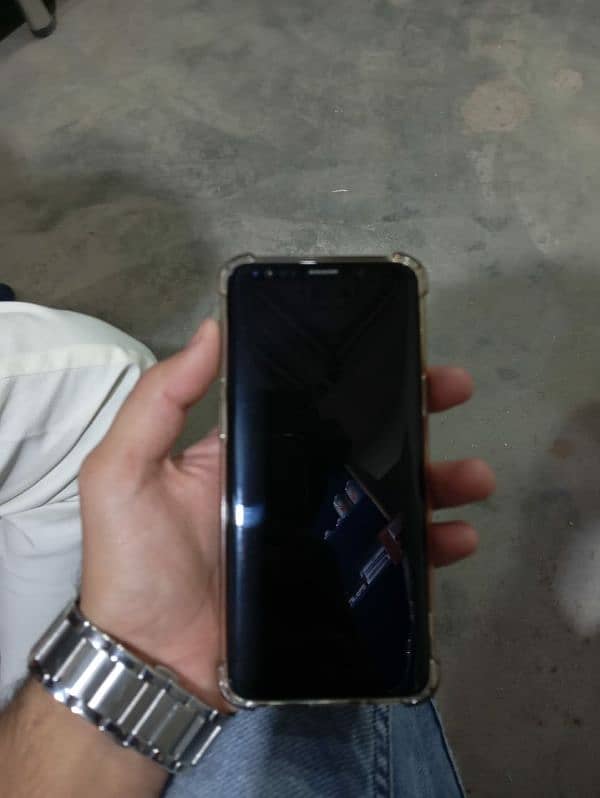 Samsung Galaxy S9 (edge screen) 0