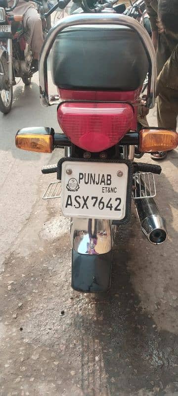 Honds CD 70cc model 2022 urgent sale read add 1