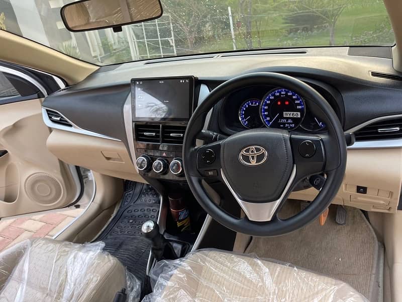 Toyota Yaris 2022 14