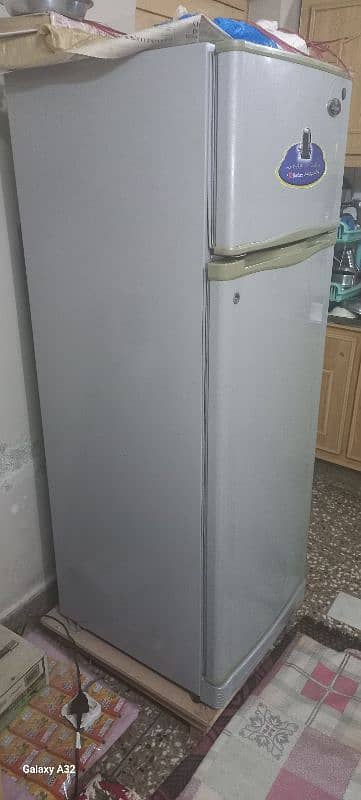 Dawlance  Medium size Refrigerator 8