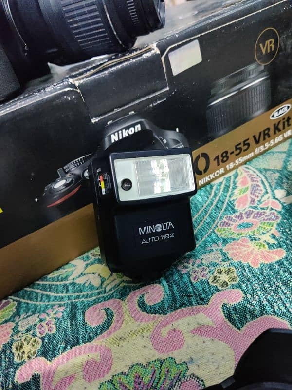 Nikon D5200 DSLR Camera in Brand New Condition 10/10 3