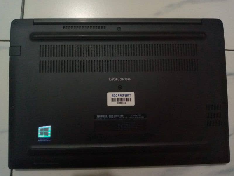 DELL i7 8 GEN LAPTOP 7