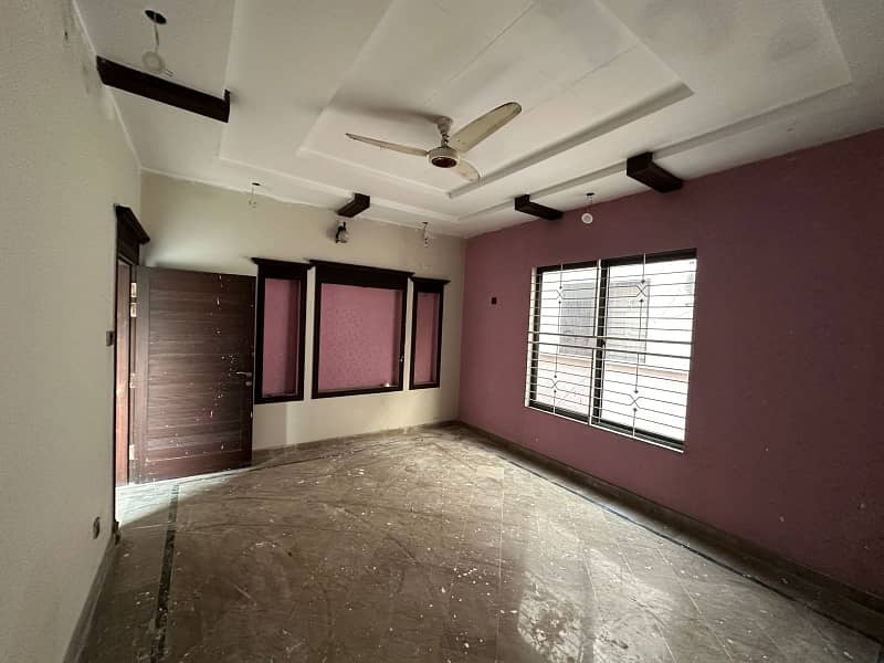 DC colony 1 kanal house for rent 2