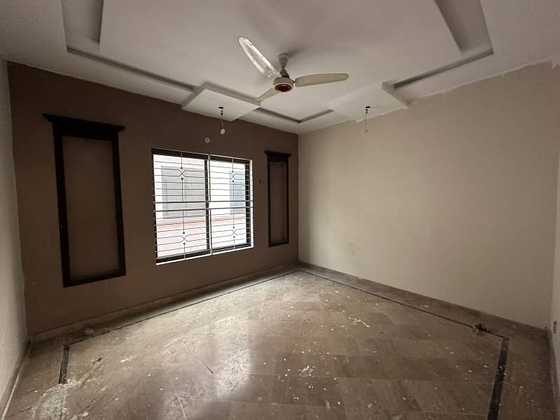 DC colony 1 kanal house for rent 10