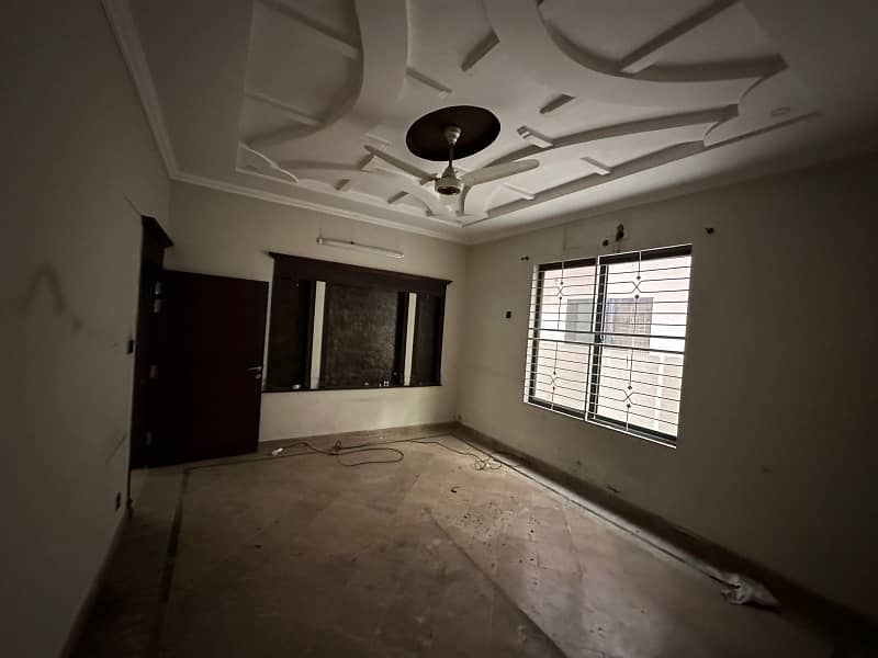 DC colony 1 kanal house for rent 14