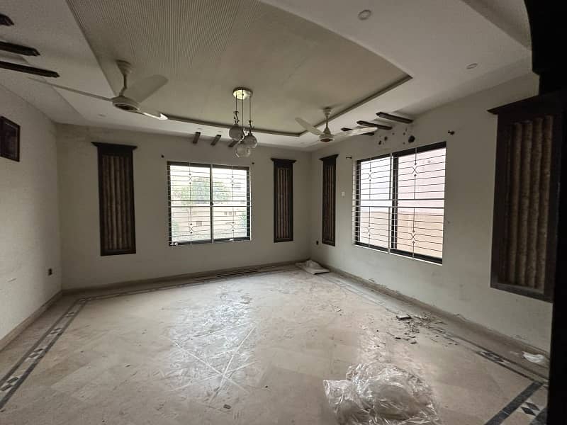 DC colony 1 kanal house for rent 19