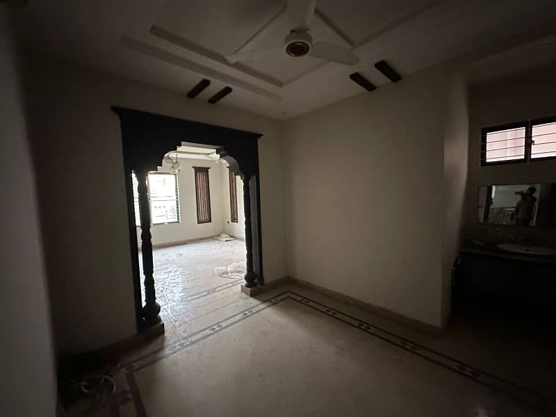 DC colony 1 kanal house for rent 20