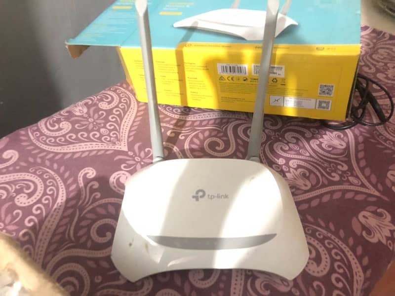 cheapest and good condition router 3