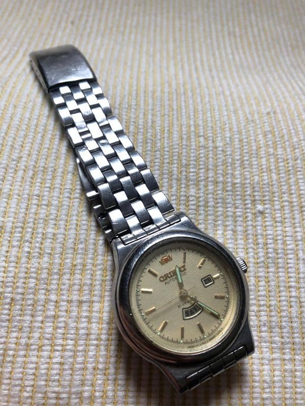 Orient vintage watch 6