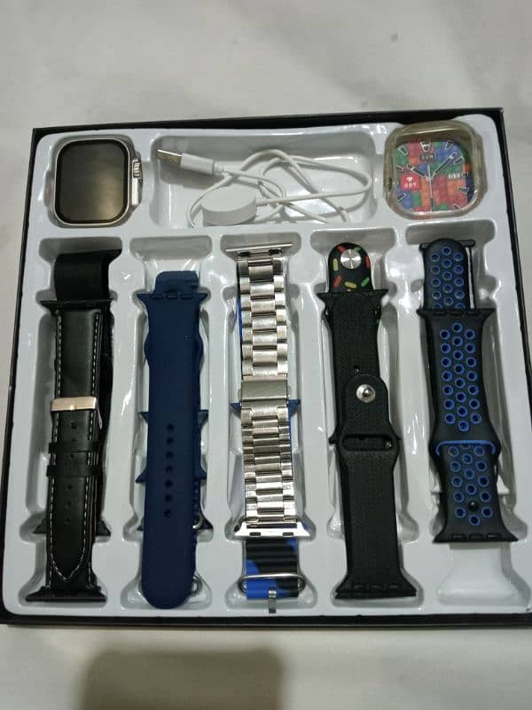 Smart Watch with 10 straps 1