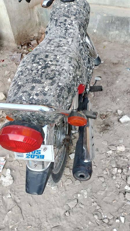 Honda 125 2021 Karachi num 1