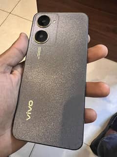 vivo y03 in lush condition 10/10