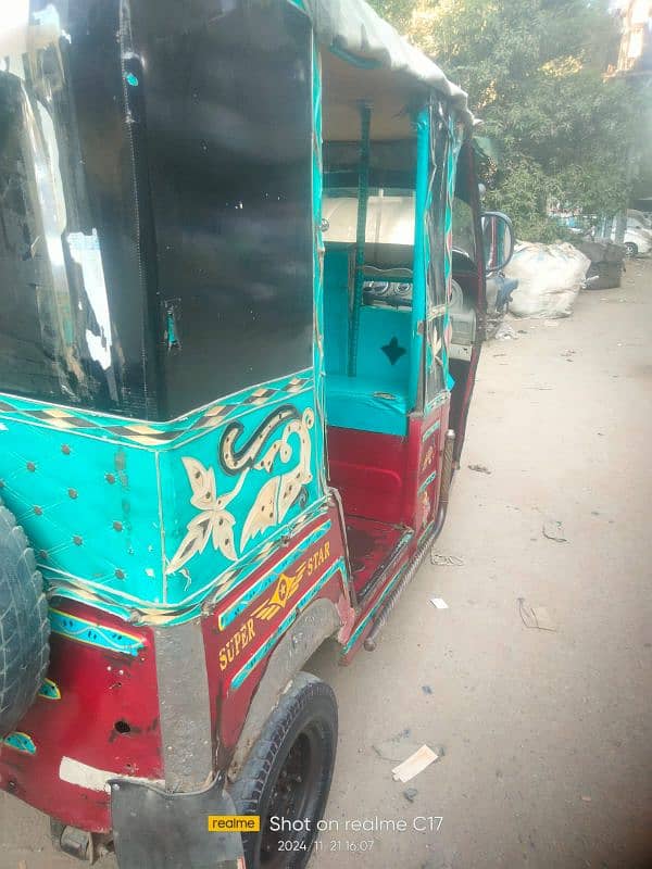 Six seater rickshaw 2