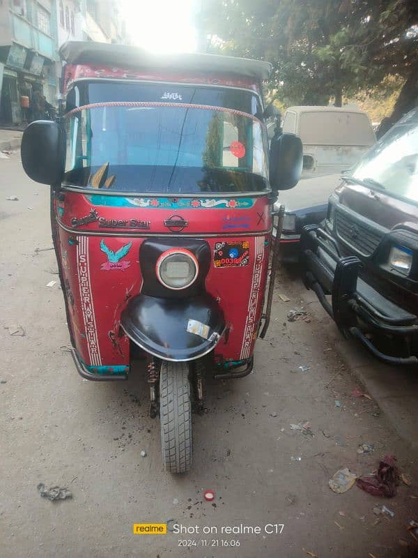 Six seater rickshaw 4