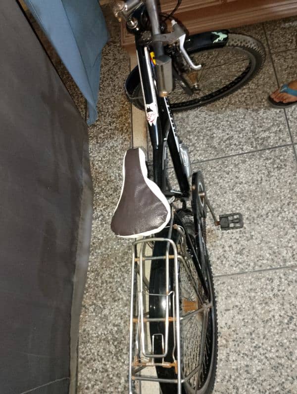 Humber Bicycle for urgent sale 3