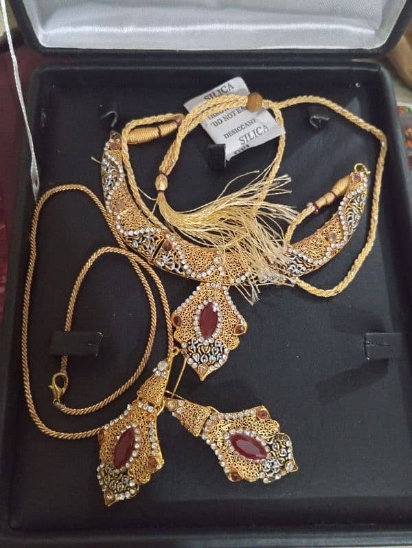 Gold plated bridal jewellery set 0