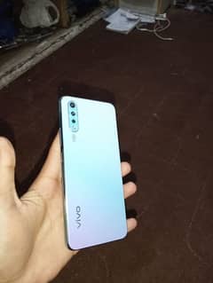 vivo s1 kit 6/128 10/10