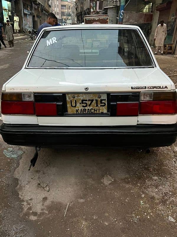 Toyota Corolla AE-82  1986 SE SALOON 1