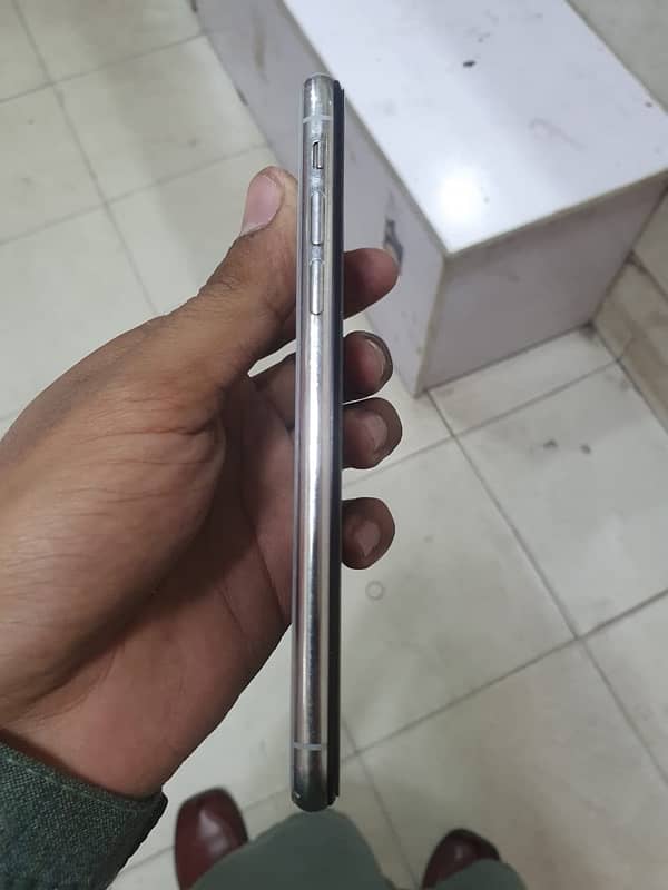 iPhone X offical pta approved 64 gp memory 3