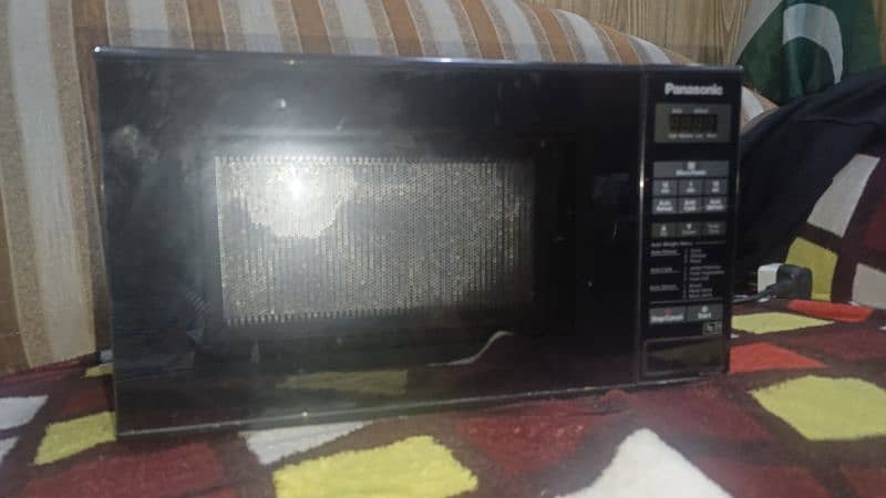 A brand new microwave 0