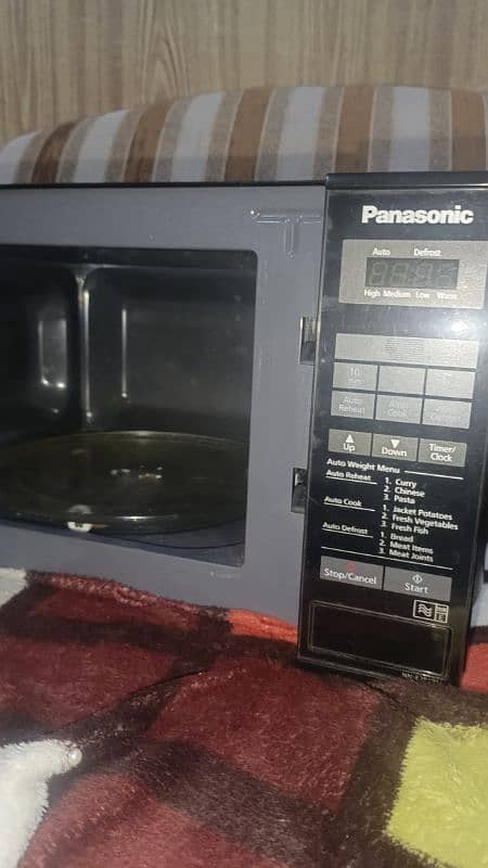 A brand new microwave 2