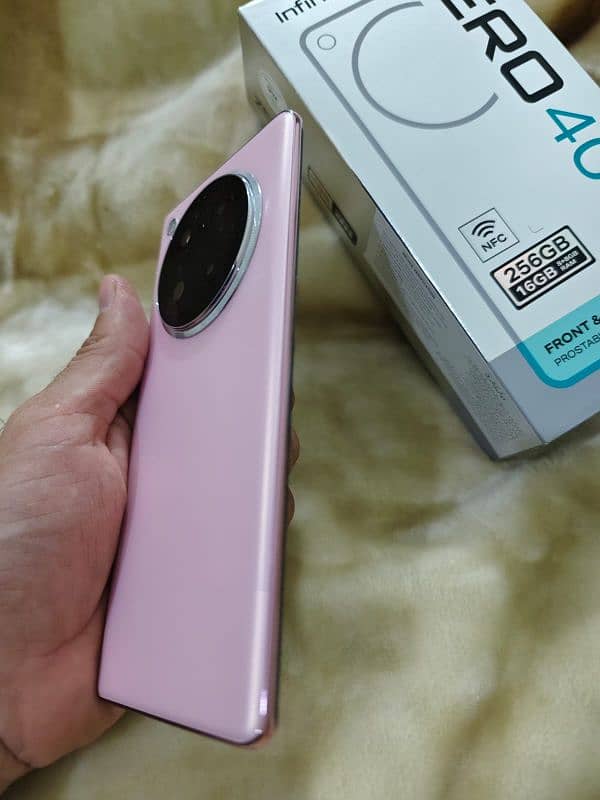 Infinix Zero 40 8