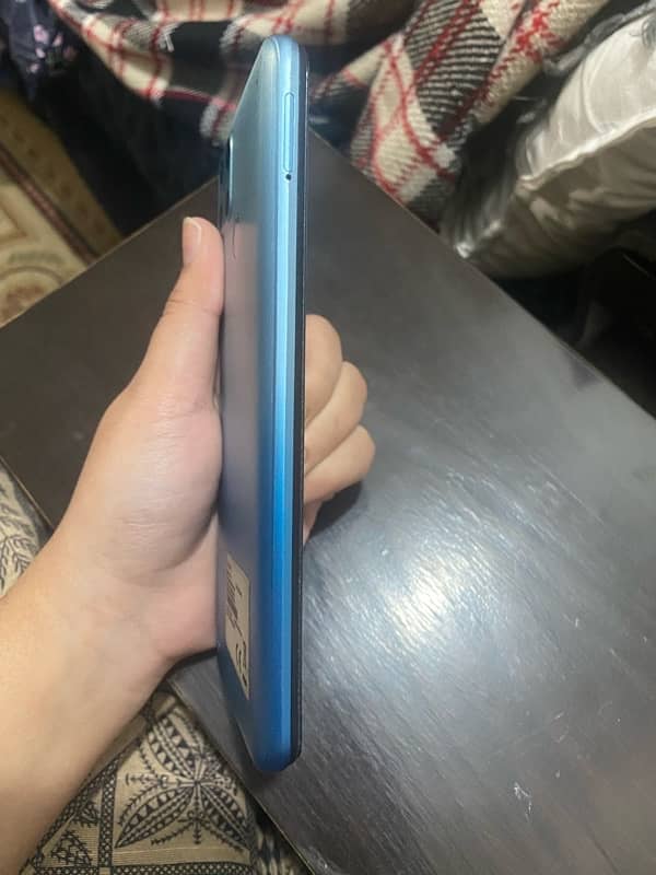 Realme C25y 1