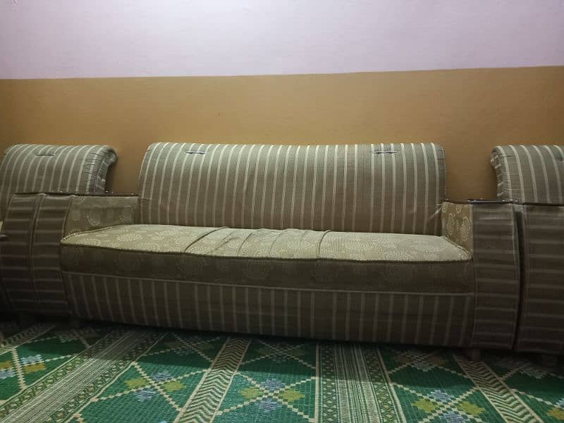 Sofa Set 5 Seater 1