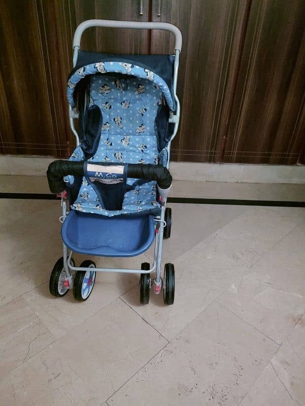 Kid Pram with baby carry cot 1