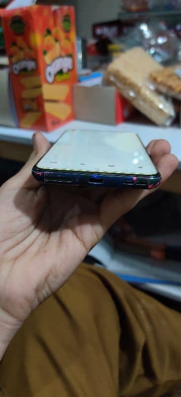 OnePlus 9     12/256 lash condition 10/10 2