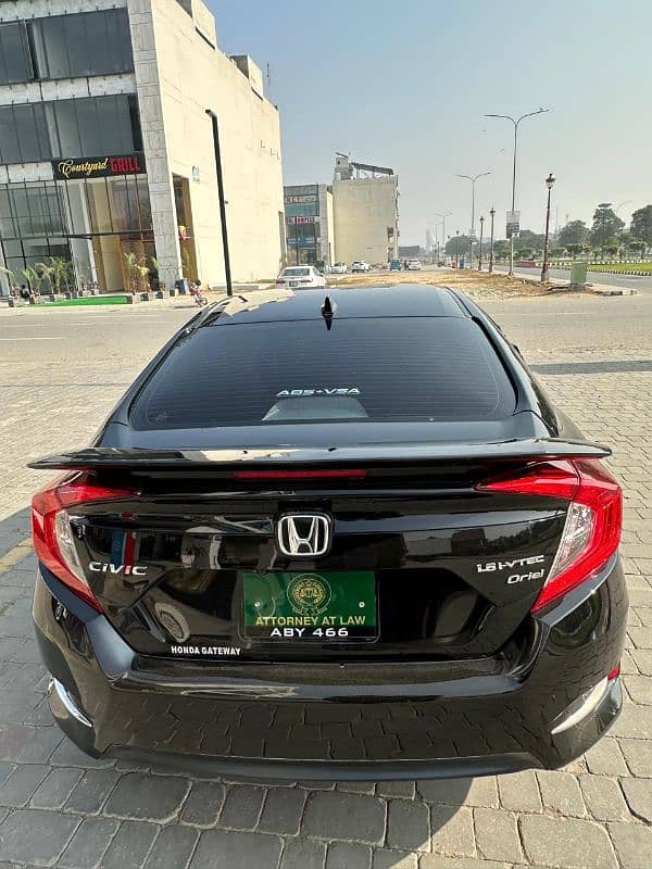 Honda Civic Oriel 2021 5