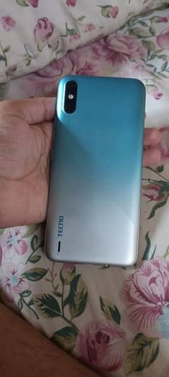 Tecno spark 4