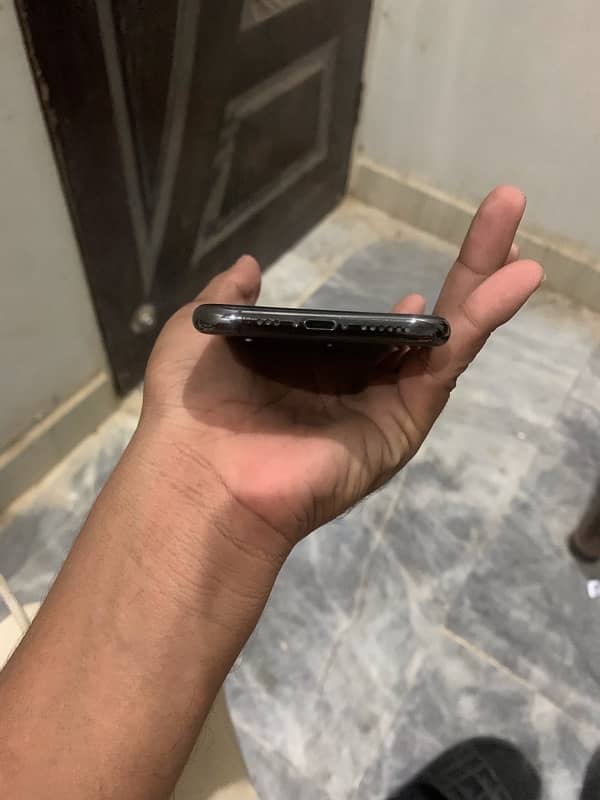 iPhone 11 Pro 64gb nonpta all ok 4