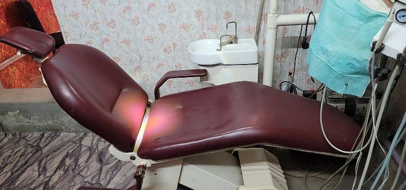 Dental unit 3